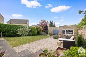 Photo 10- click for photo gallery